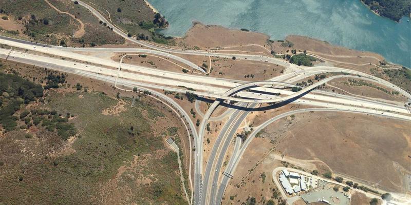 从被动接受到主动提问:三步教你用高质量医疗资讯,打造高效门诊沟通